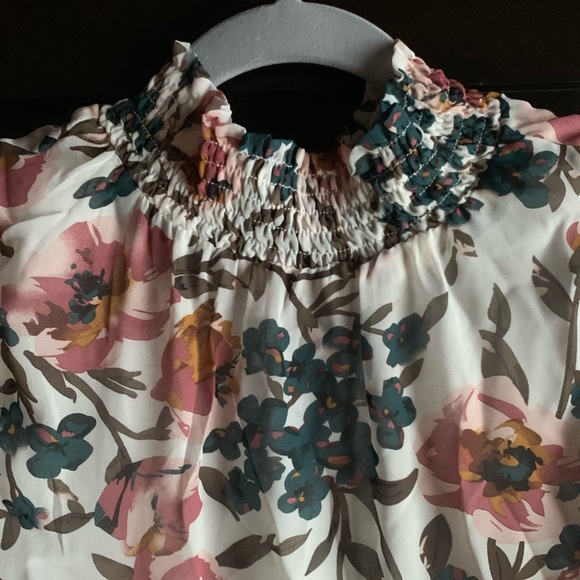 Floral dress - Picture 2 of 5